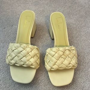 Lulus yellow heels - size 8 1/2